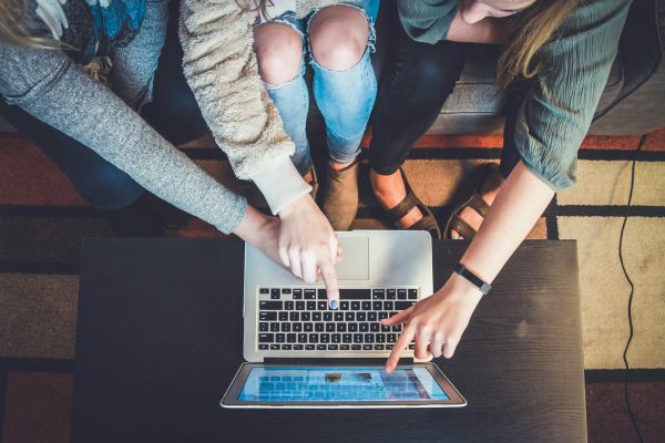 Découvrez notre annuaire exclusif dédié à l'e-commerce et au shopping en ligne